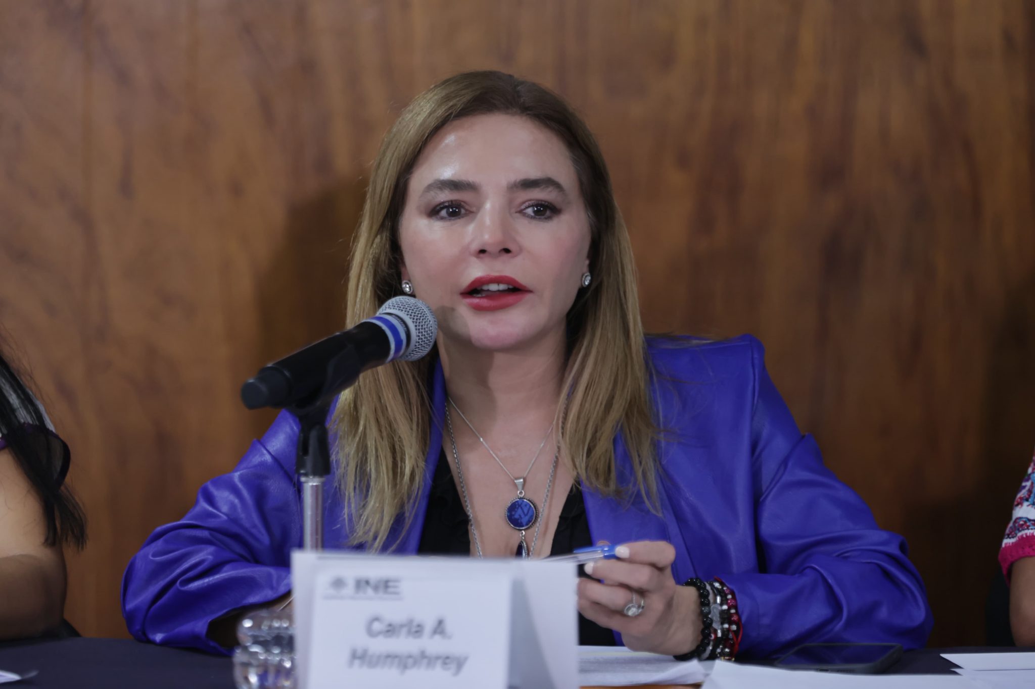 La Silla Rota publica artículo de la Consejera Carla Humphrey titulado