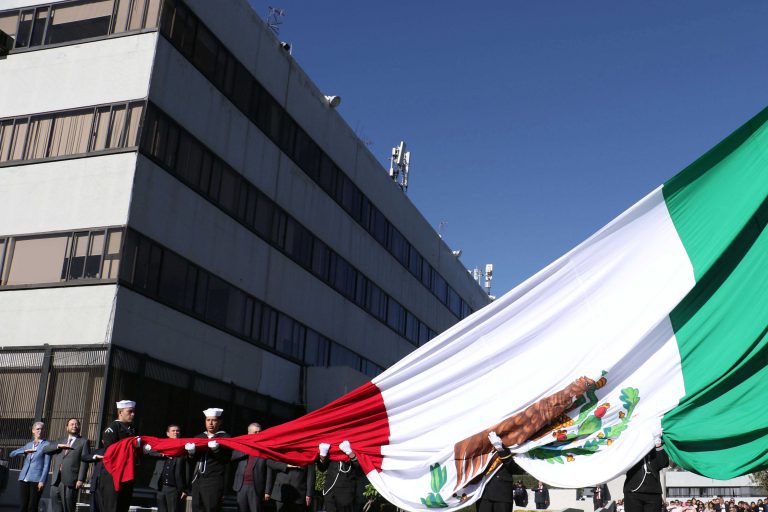 Ceremonia Cívica de Izamiento de la Bandera Nacional