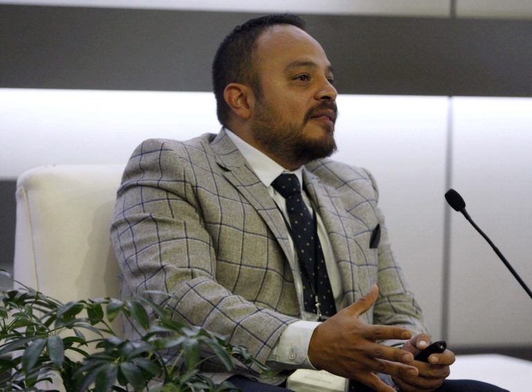 Renato Juárez, Estadística Digital.