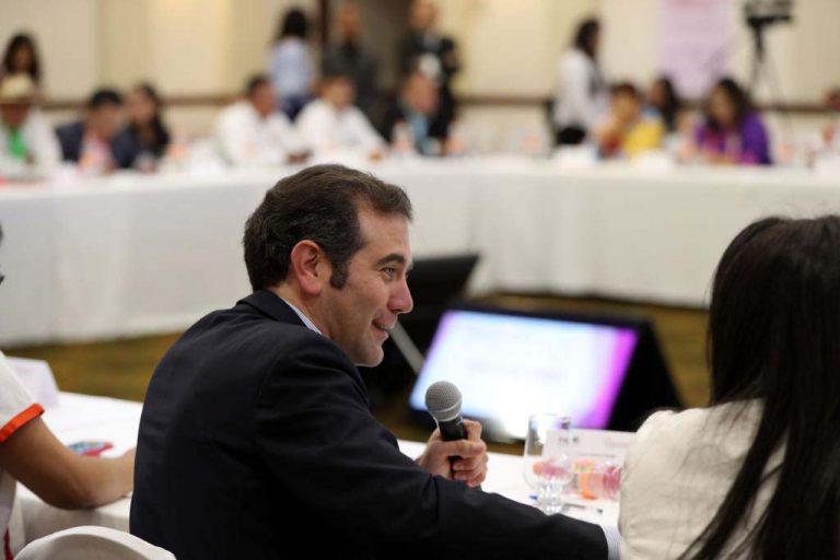 Lorenzo Córdova Vianello Consejero Presidente del INE en los Diálogos sobre representación y participación política de los pueblos y comunidades indígenas.