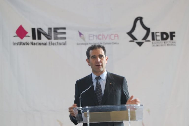 Lorenzo Córdova Vianello Consejero Presidente del INE en la inauguración del Foro Diálogos para una Capital Cívica.