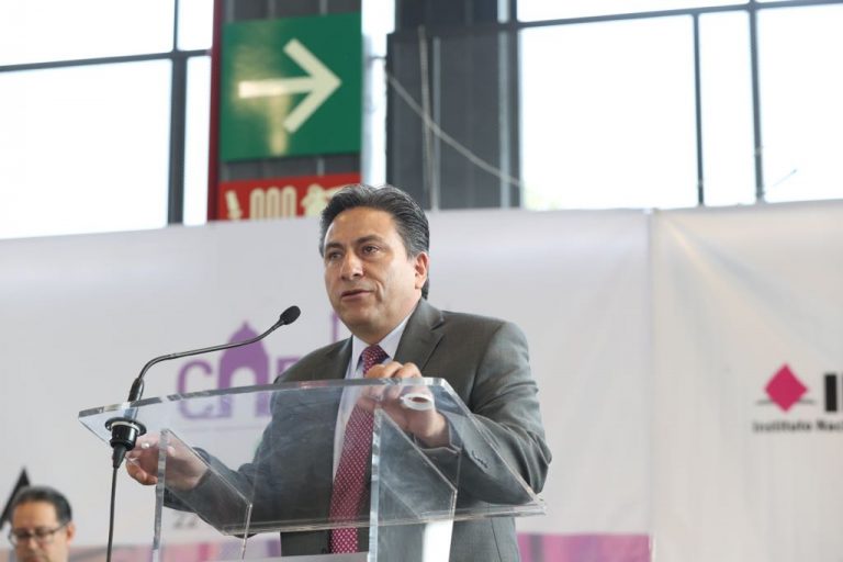 Mario Velázquez Miranda Consejero Presidente del IEDF.