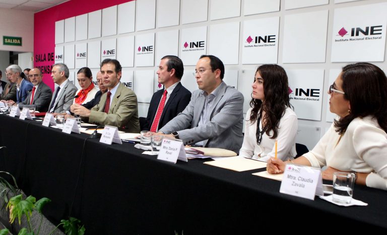Conferencia de prensa ofrecida por las Consejeras y los Consejeros Electorales del INE.