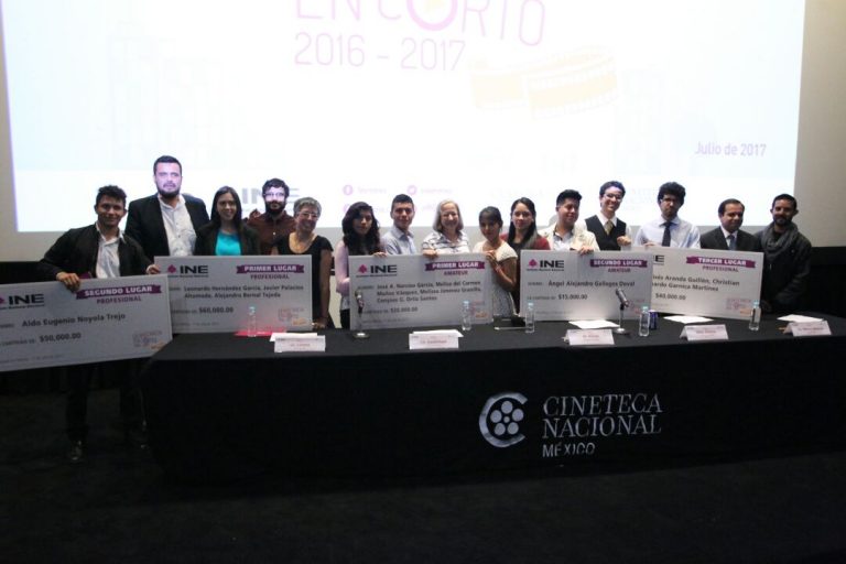 Ceremonia de Premiación de la tercera edición del Concurso Nacional de Cortometrajes “Democracia en corto 2015-2016”.
