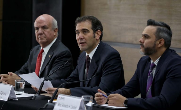 Firma de Convenio de Apoyo y Colaboración INE-ANTAD.