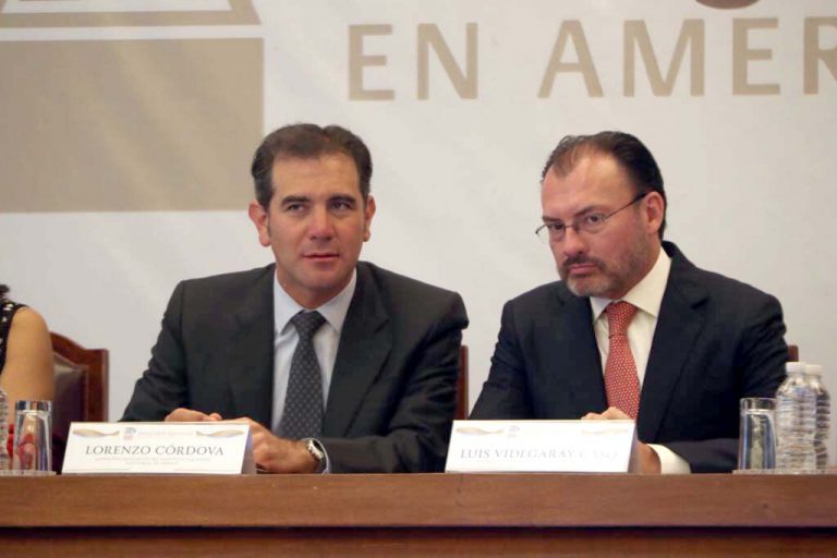 Lorenzo Córdova Vianello Consejero Presidente del INE y Luis Videgaray Caso Secretario de Relaciones Exteriores de México.