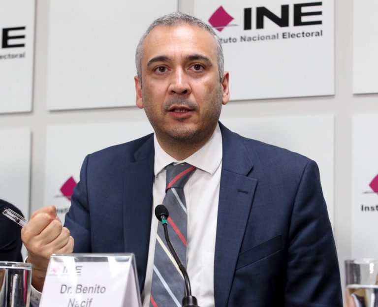 Benito Nacif Hernández, Consejero Electoral e integrante de la Comisión Temporal de Presupuesto.
