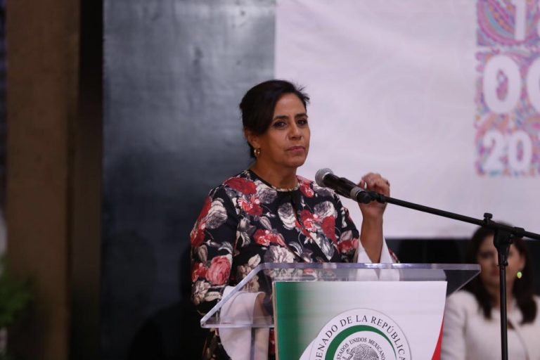 Luz María Calderón Hinojosa, Presidenta de la Comisión de la Reforma Agraria, Senado de la República.