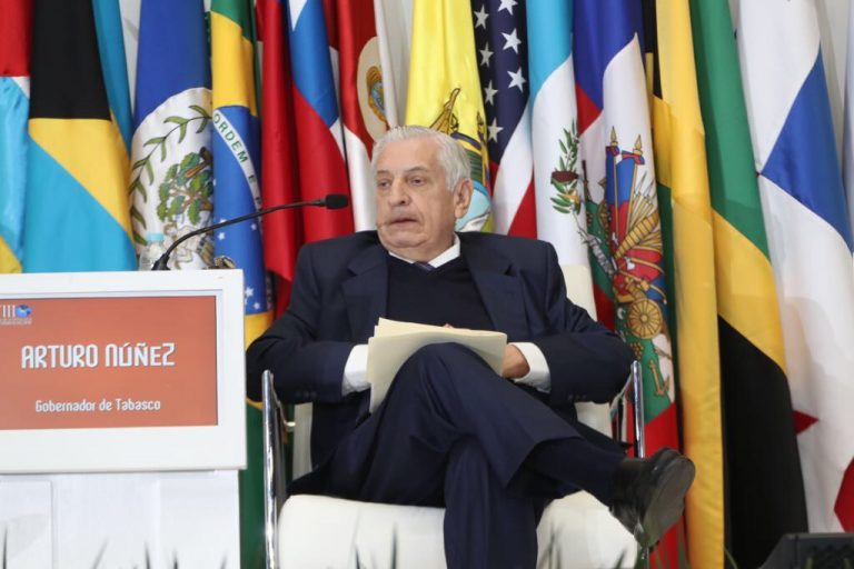 Arturo Núnez, Gobernador de Tabasco.