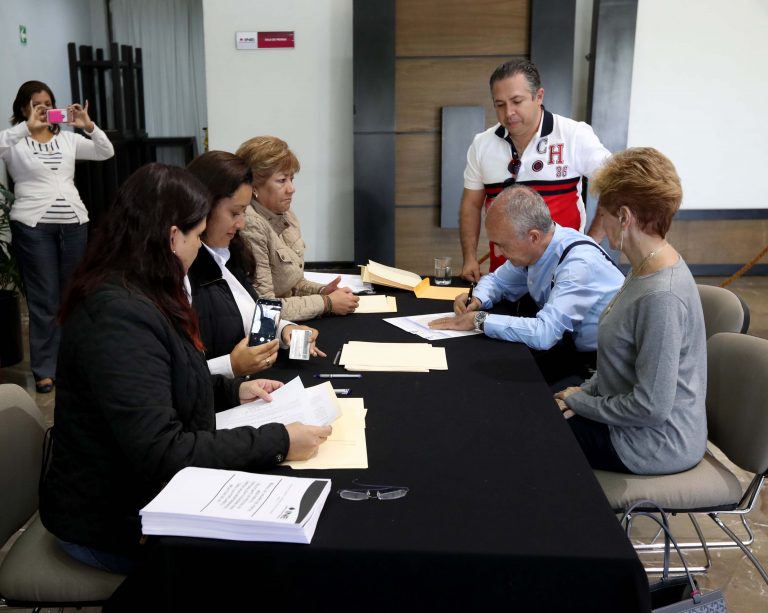 Entrega de Constancia a Candidatos Independientes