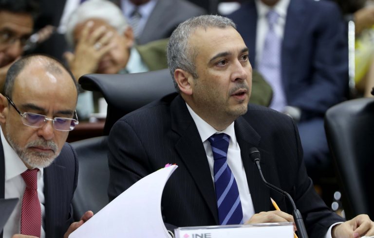 Jaime Rivera Velázquez y Benito Nacif Hernández Consejeros Electorales.