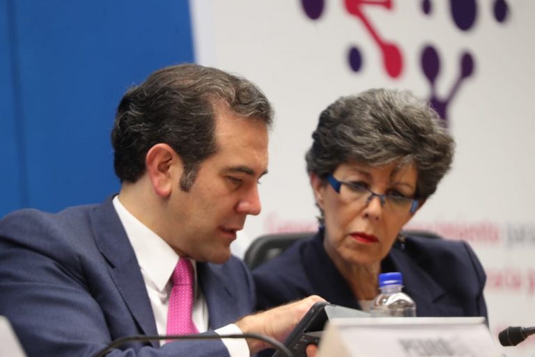 Lorenzo Córdova Vianello, Consejero Presidente del INE y Dra. Janine Otálora Malassis, Magistrada Presidenta del TEPJF.