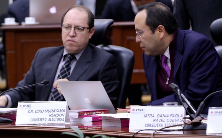 Consejeros Marco Antonio Baños Martínez y Ciro Murayama Rendón