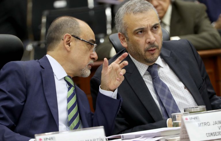 Jaime Rivera Velázquez y Benito Nacif Hernández, Consejeros Electorales.