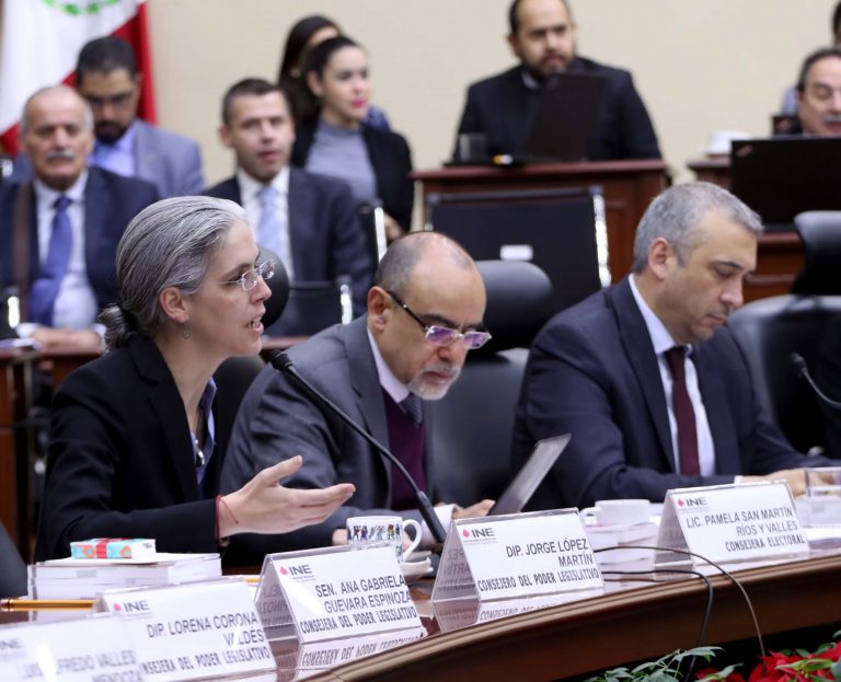 Pamela San Martín Ríos y Vallles,  Jaime Rivera Velázquez y  Benito Nacif Hernández Consejera y Consejeros Electorales.