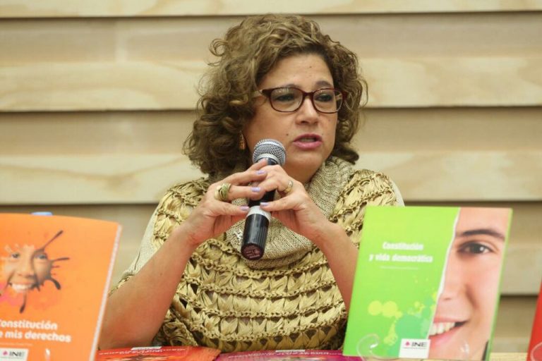 Silvia Cónde Flores. Coordinadora