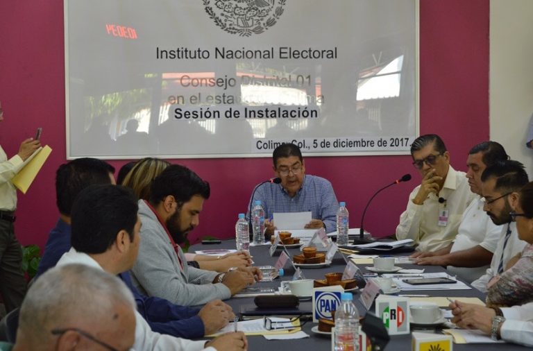 Toma de Protesta Consejo Distrital en Colima.