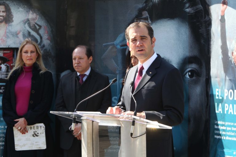 Lorenzo Córdova Vianello, Consejero Presidente del INE en la  Inauguración de la Exposición del Túnel "Memoria y Tolerancia".