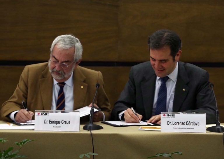 Firma de Convenio INE-UNAM para la realización del monitoreo de programas noticiosos, de radio y televisión PEF 2017-2018.