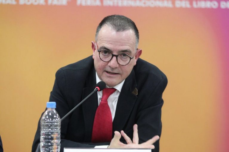 Fernando Escalante  (autor)