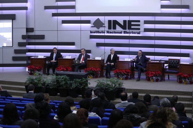 Mesa 4. Abuso y desvío de recursos públicos con fines electorales.