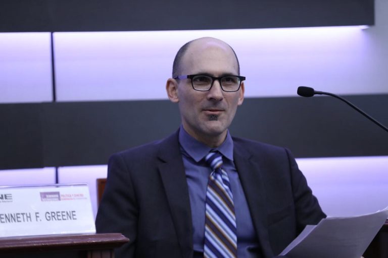 Kenneth F. Greene, Profesor asociado, Universidad de Texas en Austin, EUA.