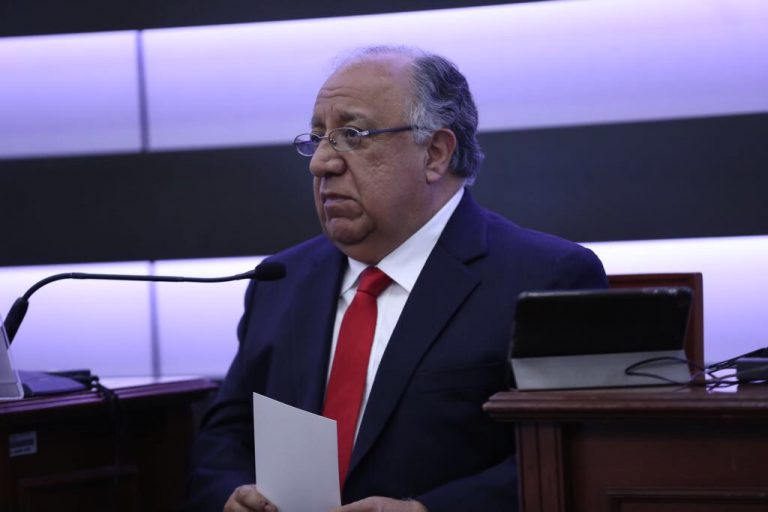 Fernando Tuesta, Profesor-investigador, Universidad Pontificia Católica del Perú.