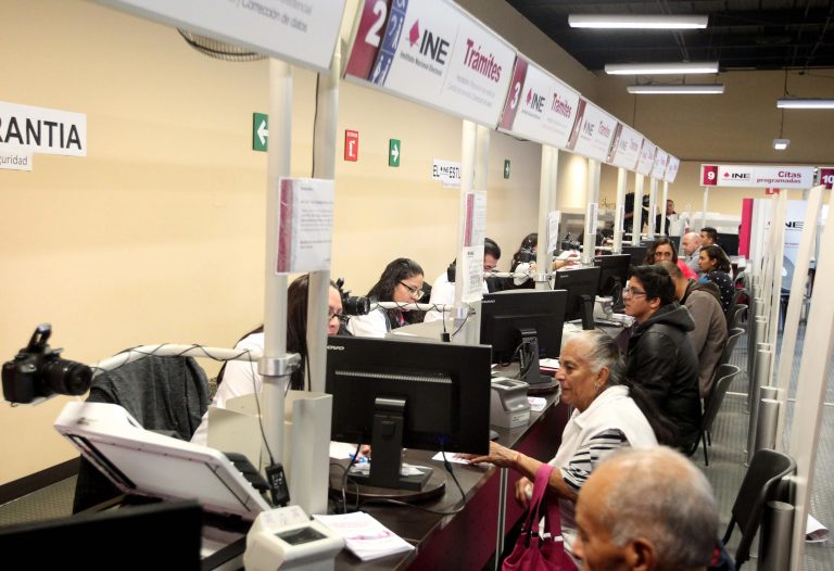 Módulo de atención ciudadana, credencial para votar.