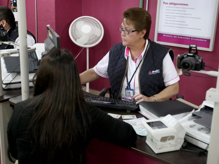 Módulo de atención ciudadana, credencial para votar.