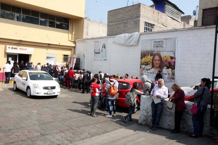 Módulo de atención ciudadana, credencial para votar.