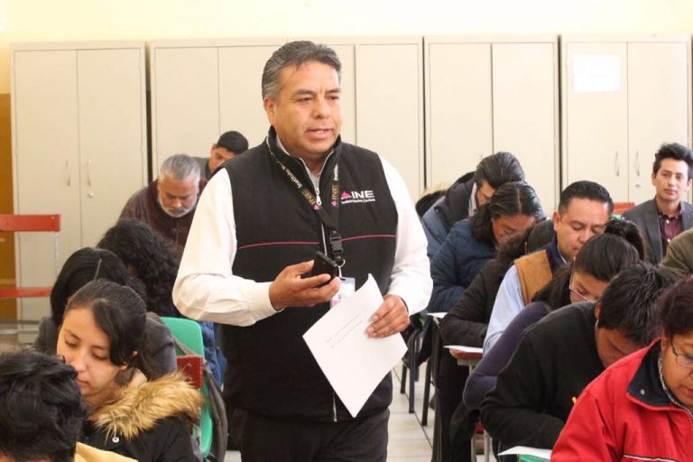 Rafael Martínez Iturbe Vocal del Registro Federal de Electores en la Junta Distrital 26 de Toluca de Lerdo.