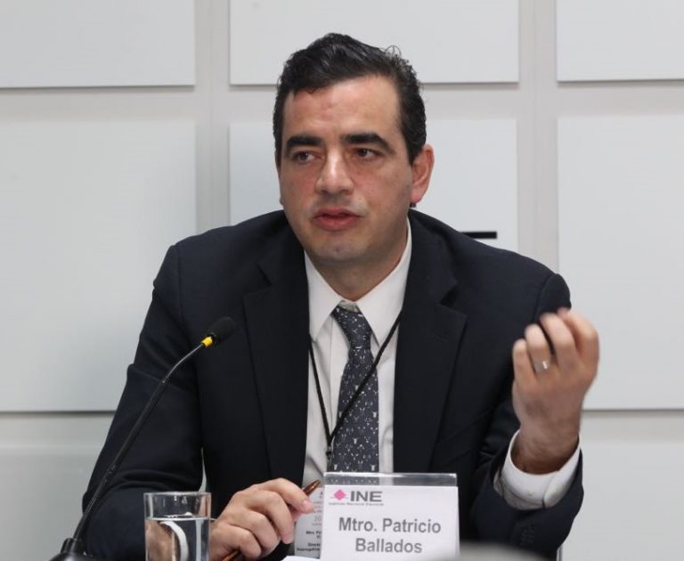 Patricio Ballados Villagómez, Director Ejecutivo de Prerrogativas y Partidos Políticos.