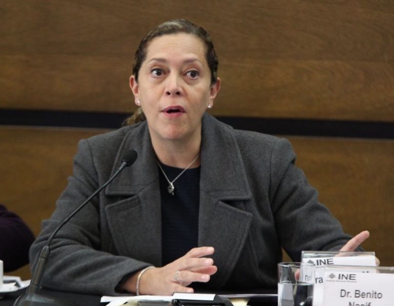 Adriana Favela Herrea, Consejera Electoral e integrante de la  Comisión Temporal para el Fortalecimiento de la Igualdad de Género y No Discriminación.