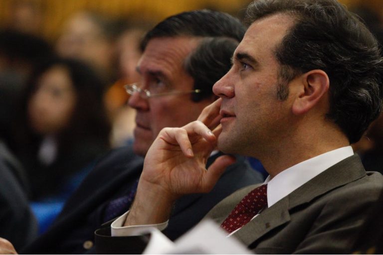 Edmundo Jacobo Molina Secretario Ejecutivo y Lorenzo Córdova Vianello Consejero Presidente del INE.