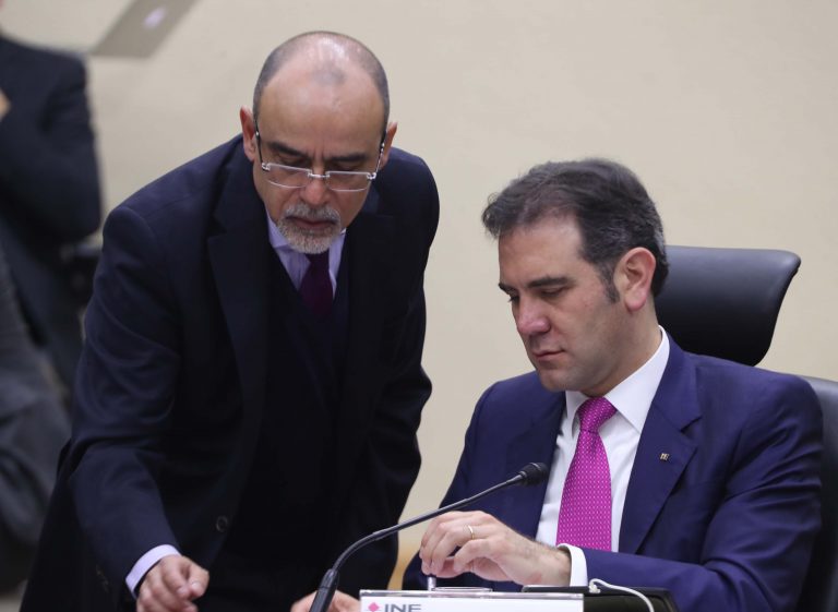 Jaime Rivera Velazquez Consejero Electoral y Lorenzo Córdova Vianello Consejero Presidente.