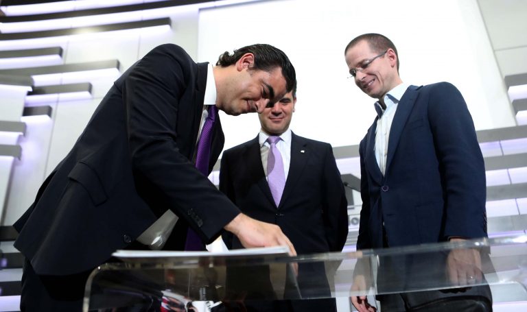 Entre de solicitud de Registro  Candidato a la Presidencia de la República de la Coalición  "Por México al Frente"