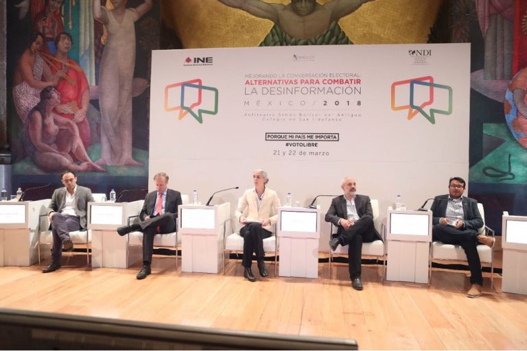 Mesa 3 "La calidad de la información en las elecciones ¿qué pueden hacer los protagonistas en la elección?