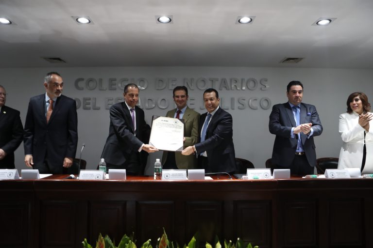 Reunión con el Colegio de notarios del Estado de Jalisco.