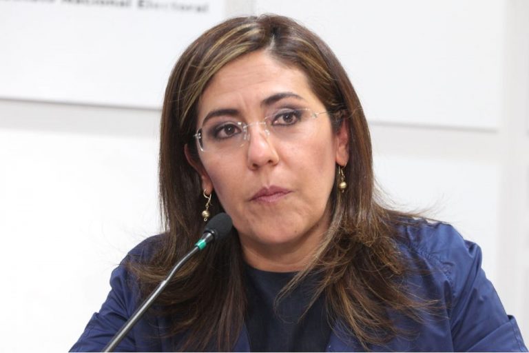Claudia Zavala Pérez, Consejera Electoral.