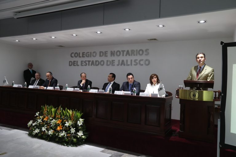 Reunión con el Colegio de notarios del Estado de Jalisco.