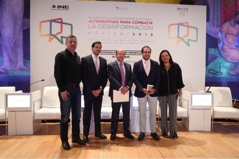 Grupo 1: ¿Cómo podemos proteger y promover la integridad informativa en línea en torno a las elecciones por venir, incluyendo el discurso basado en datos precisos y verificados?