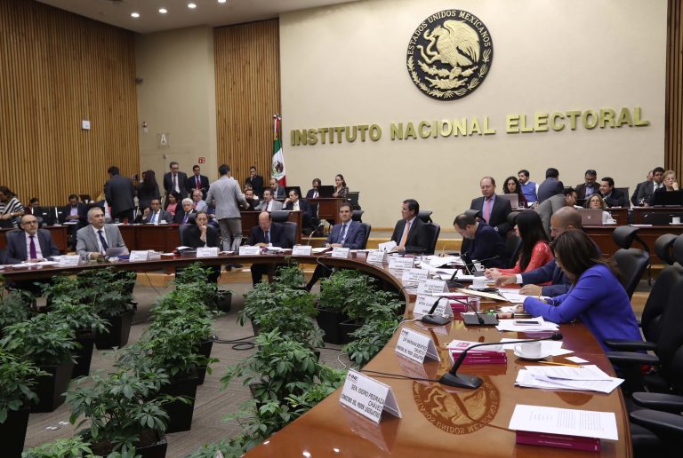 Sesión Extraordinaria del Consejo General celebrada el día 5 de abril de 2018.