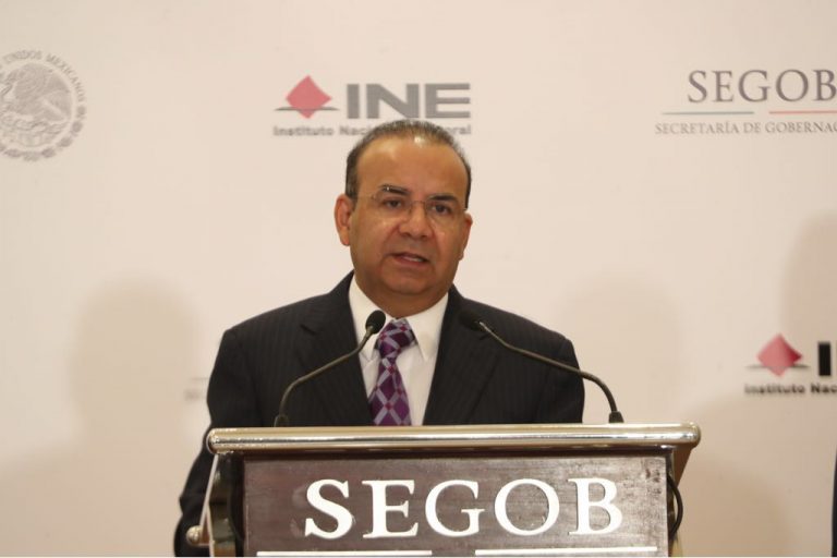 Alfonso Navarrete Prida, Secretario de Gobernación.