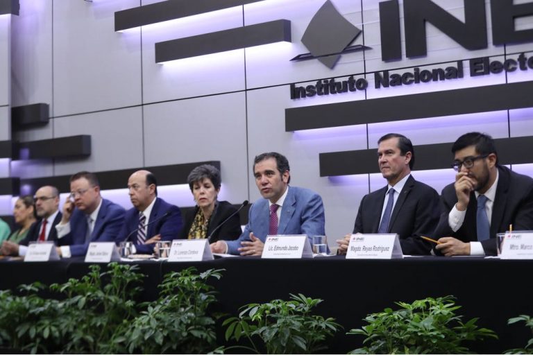 Firma de los Convenios de Colaboración INE-TEPJF