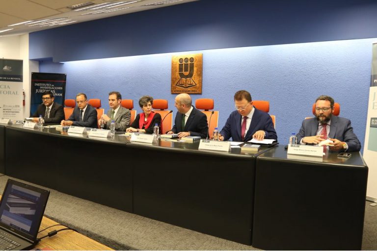 Presentación de la Revista Justicia Electoral.