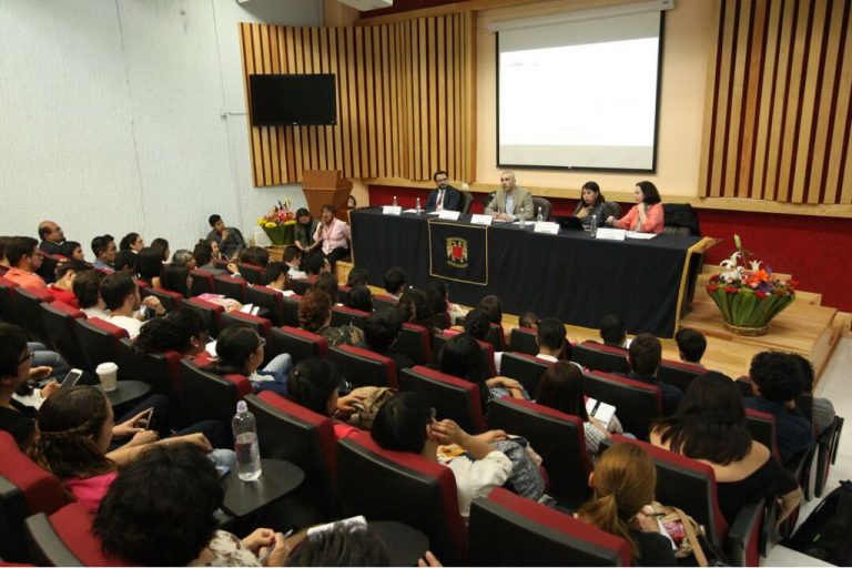 Mesa 2. Manejo de la información sobre las campañas electorales federales en radio y en televisión.