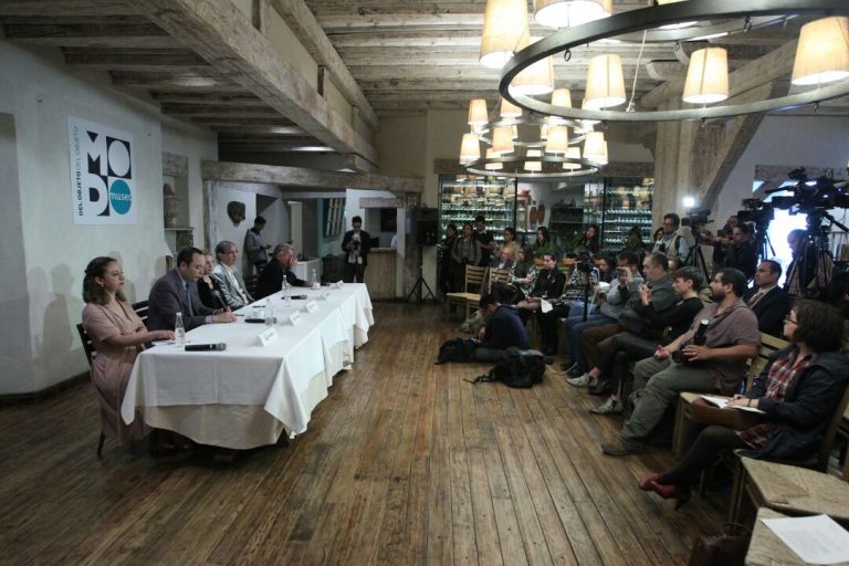 Inauguración de la exposición “Ciudadanía, Democracia y Propaganda Electoral en México: 1910-2018”.