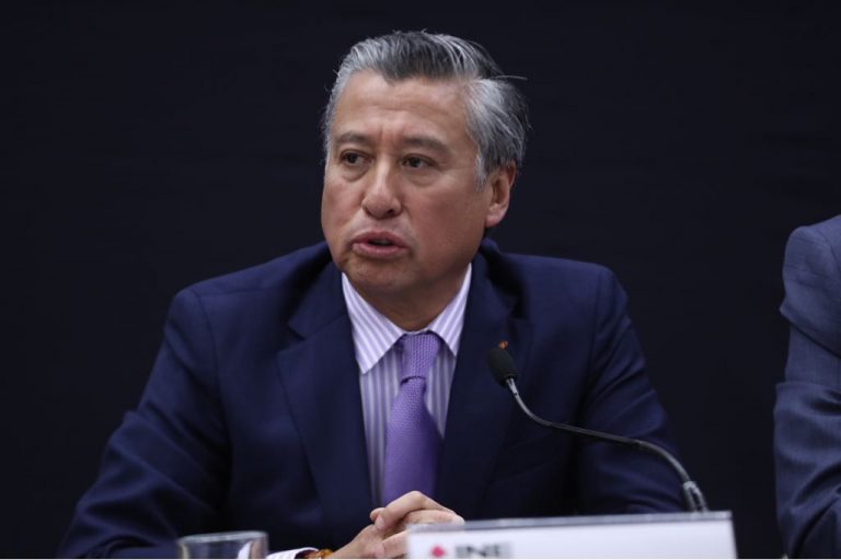 José Antonio Manzanero, Colegio Nacional del Notariado Mexicano.