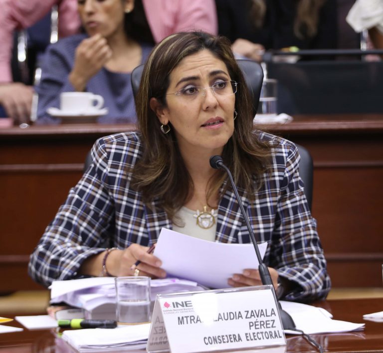 Consejera Electoral Claudia Zavala Pérez