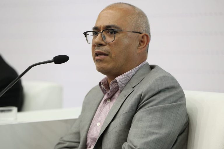 Jorge Buendía, Buendía y Laredo.